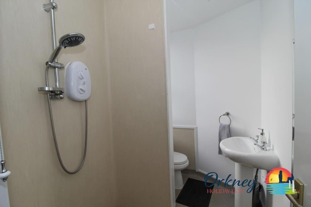 Flat 69B Junction Road, Kirkwall, Kw15 1Ax ภายนอก รูปภาพ